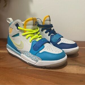 Nike Air Jordan 1 Retro Mid multi-color white blue size 11c